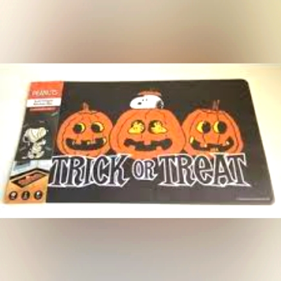 Peanuts "Trick or Treat" Anti-Fatigue Kitchen Mat Rug Halloween Pumpkin - Picture 3 of 4
